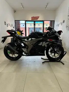 Suzuki GSX-R150 Keyless tahun 2017 warna Hitam GSX R 150 R150 CC Sport
