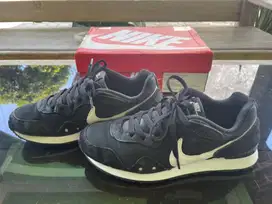 Nike Venture Original