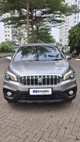 TDP Rendah Suzuki SX4 1.5 S-Cross Bensin-MT 2018 Abu CEYQB