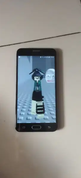 Hp Samsung j7 di jual cepat...