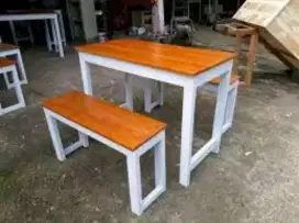 Meja kursi cafe dan warung makan