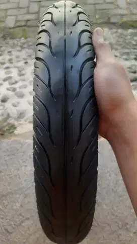 Ban depan matic federal ori 80/90 r14 murah meriah.