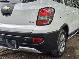 Chevrolet Spin 2014 Bensin