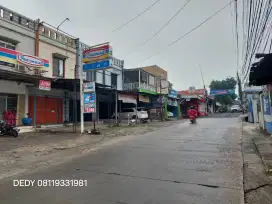 Dijual Rumah dan tempat usaha bebas banjir di larangan tangerang
