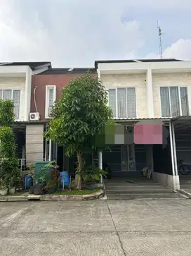 Dijual Cepat Rumah 2 Lantai di Komplek Taman Kopo Indah Bandung