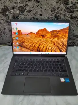 DELL Core i5 gen11, ram 8GB, NVME 256GB. layar 14in FHD,intel iris Xe