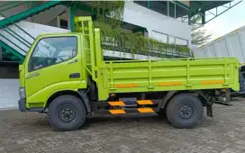 Hino Dutro 300 DropSide 3way 110 SD