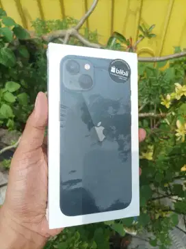 Iphone 13 128Gb NEW FRESH SEGEL GARANSI RESMI INDONESIA