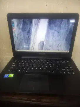 Asus 455L intel core i5
