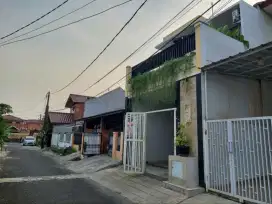 Rumah dkt pintu tol pamulang dkt mall the park All-furnish