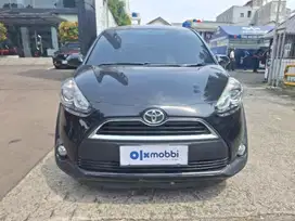 TDP Rendah Toyota Sienta 1.5 V Bensin-MT 2016 Hitam CZKCB