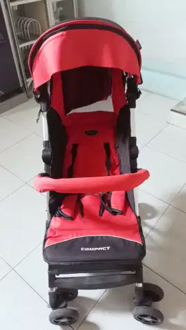 Dijual cepat stroller Pliko compact