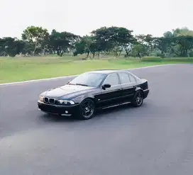 BMW E39 520i 2003 | M5 Looks | Rare