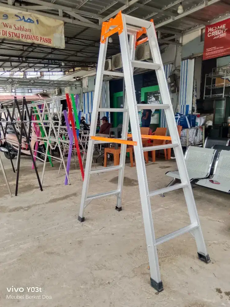 Tangga lipat 2 meter victoria