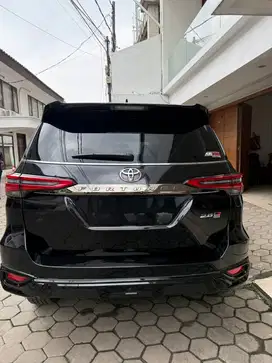 Toyota Fortuner 2023 Diesel