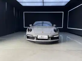 Porsche 911 Turbo Convertible 3.8L Crayon Grey 2022