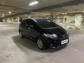 TDP Rendah Honda Jazz 1.5 RS Bensin-AT 2017 Hitam CTVBB