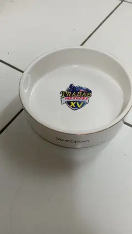 Asbak buat roko