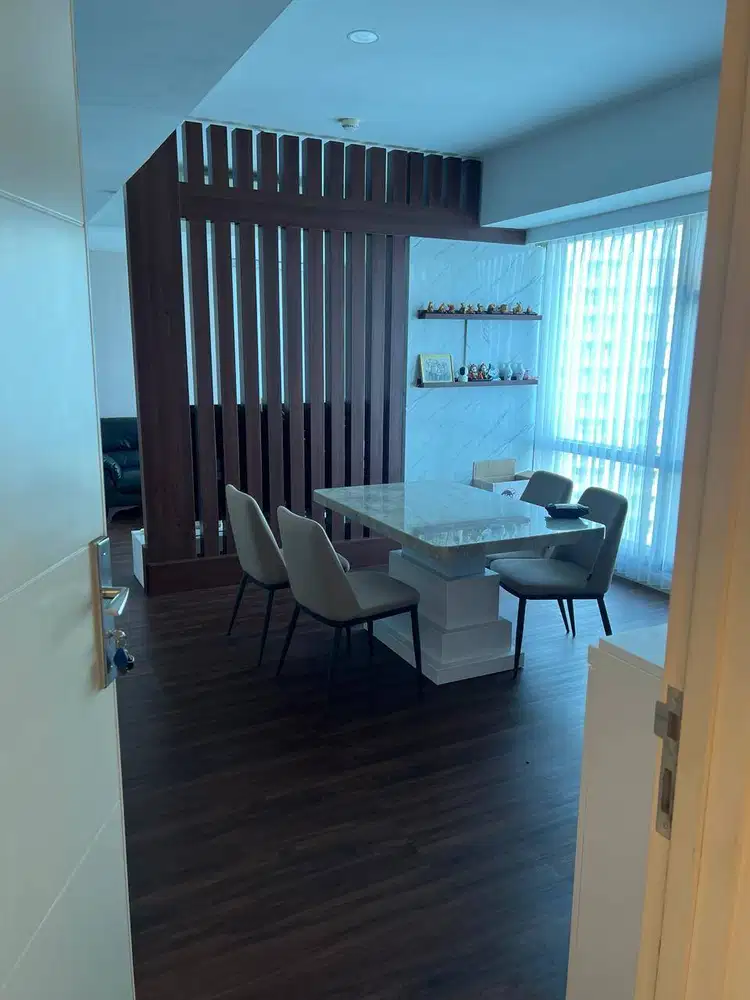 Luxury Apartemen La Riz Mansion Pakuwon Fully Furnish Special Unit