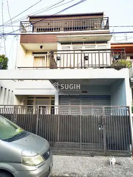 RUMAH BAGUS SIAP HUNI KOMPLEK CIKUTRA BARU PAHLAWAN BANDUNG