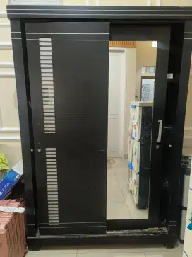 Lemari pakaian murah