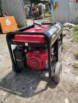 Jual Mesin Genset Honda 5500WATT Kondisi Mulus Gress Siap Pakai