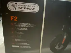 NINEBOT KICKSCOOTER F2 SEGWAY