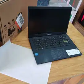 Laptop ASUS E410MA
