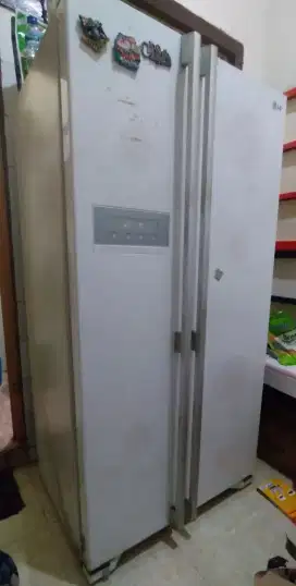 Kulkas+ freezer LG