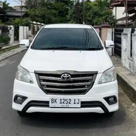 [DP 36jt] Toyota Kijang Innova G 2.0 A/T 2015 Putih