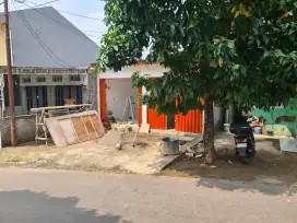 Kios ruko gandeng 2 unit, depan perumahan, daerah ramai, jalan lebar