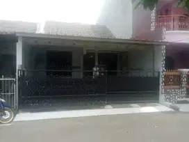 Rumah Taman Buaran Indah, Penggilingan Cakung, Luas 6x15m2