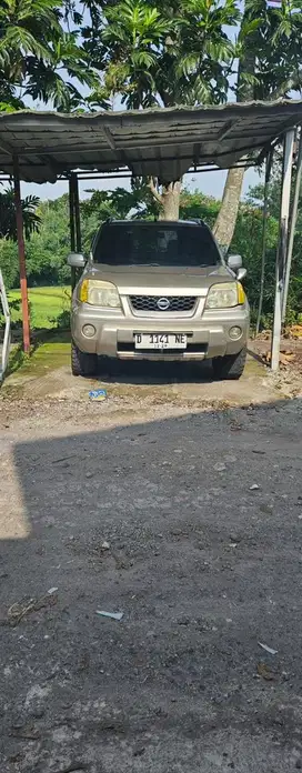 Nissan X-Trail 2003 Bensin