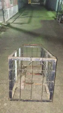 GEROBAK BESI JUALAN
