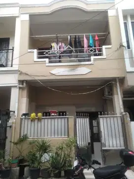 Rumah sunter karya 2 lantai murah cocok kos kosan