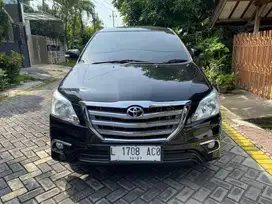 Kijang Innova 2.0 V 2014,KM 90 Rb