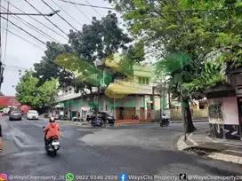 DISEWAKAN RUKO MENARIK DAN STRATEGIS DAERAH WENANG, HARGA SANGAT MURAH