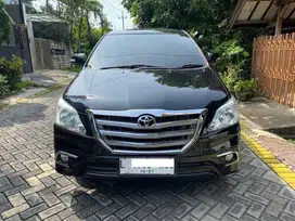 TOYOTA INNOVA V BENSIN 2014 AUTOMATIC BARONG