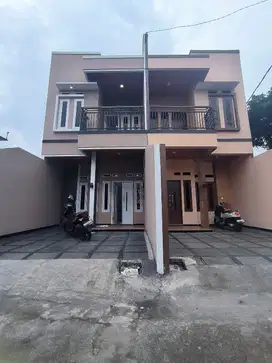 Jual rumah baru masuk mobil di Bintara dekat stasiun cakung