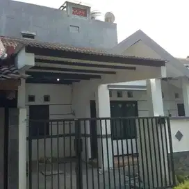 Jual Rumah sudah renov siap huni di pondok jati tengah kota sidoarjo,