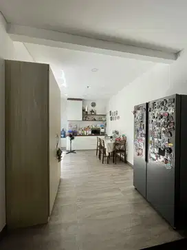 DI JUAL CEPAT RUMAH MINIMALIS 2 LANTAI SEKTOR 1E di Gading Serpong