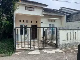 Di jual rumah di perumahan indo alam residence