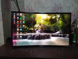 Di jual BU Komputer layar 24 inci