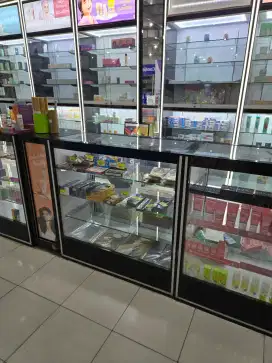 RAK ETALASE SUPERMARKET