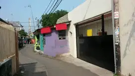 Rumah Kos2an 13 Kamar Tidur  Zona Ungu Jl Bekasi-Rawa Bunga
