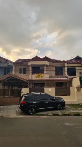 Disewakan rumah luas dan mewah di Taman Yasmin Bogor