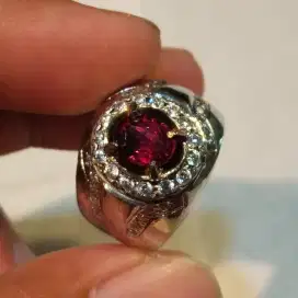 Natural rhodolite garnet