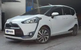 TDP 8,JT Toyota Sienta 1.5 V Bensin-AT Putih 2017