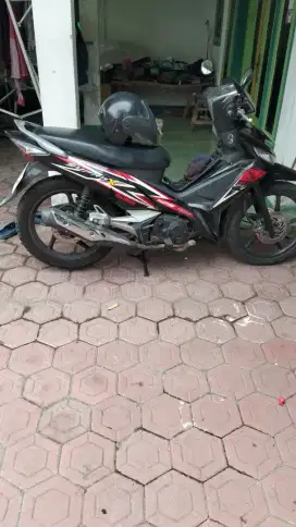 Honda Supra x 125 fi terawat original