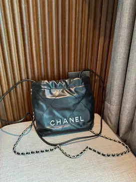Chanel C22 Mini Handbag Black shiny Calfskin SHW